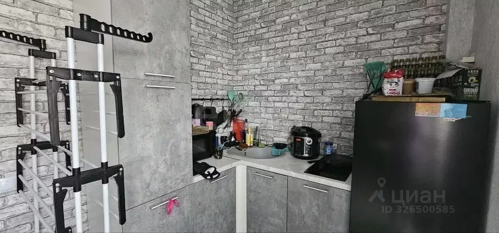 1-к кв. Сахалинская область, Южно-Сахалинск Большая Елань п/р, пер. ... - Фото 1