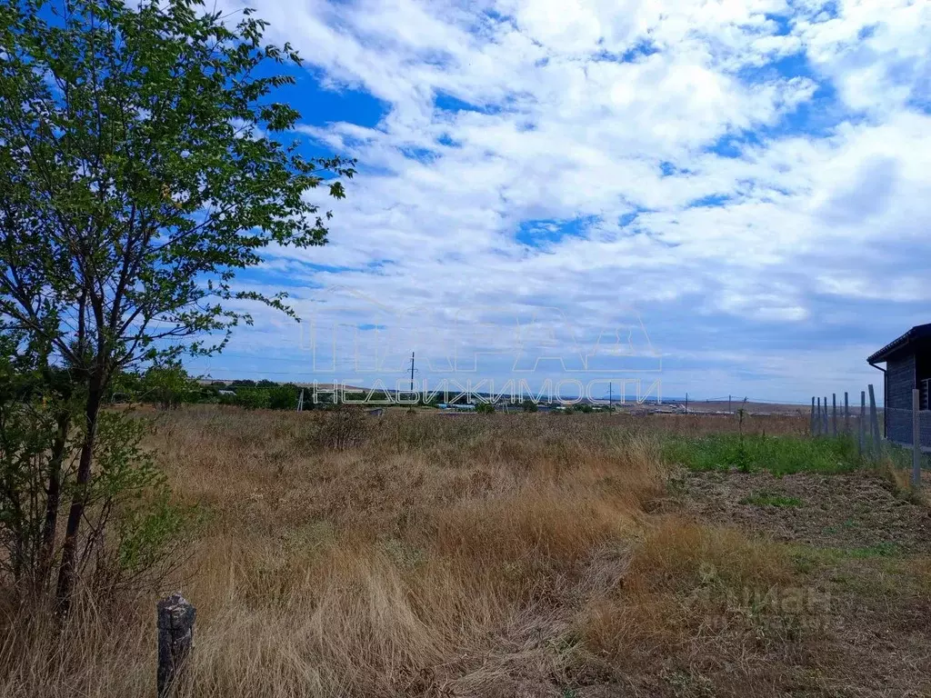 Участок в Крым, Симферопольский район, с. Урожайное ул. Гагарина (6.0 ... - Фото 0