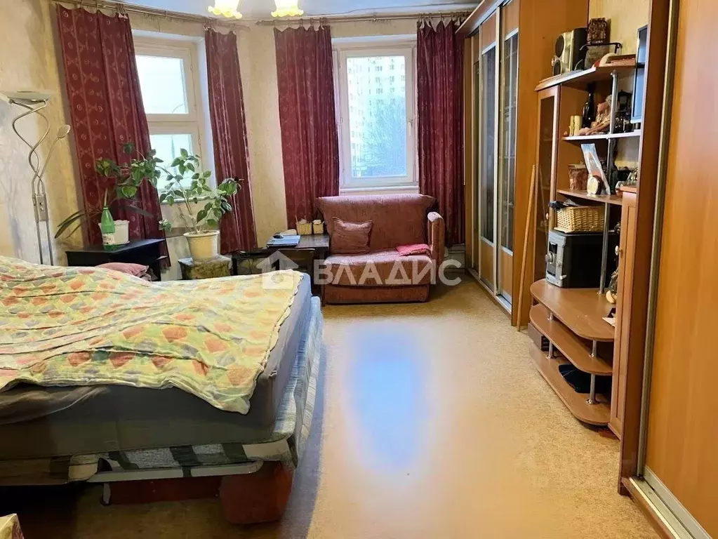 2-к кв. Москва ул. Адмирала Лазарева, 27 (67.4 м) - Фото 0