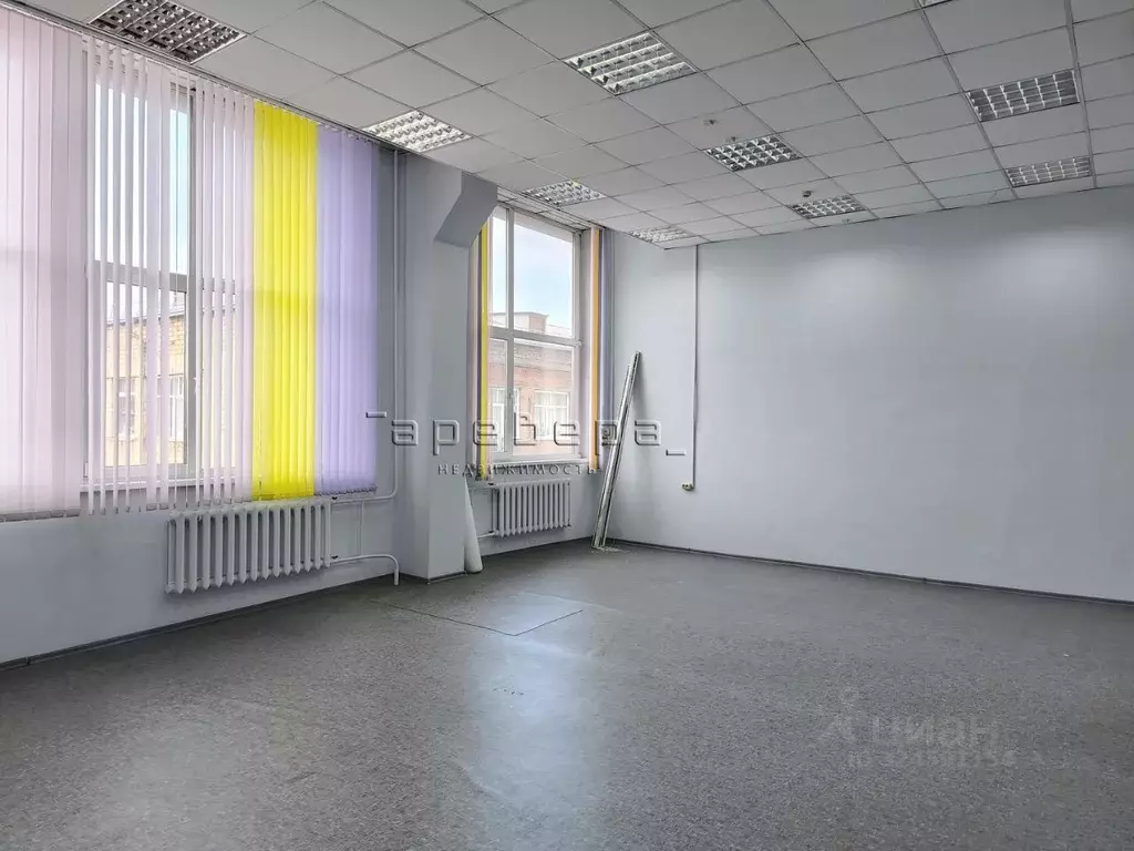Офис в Красноярский край, Красноярск ул. Маерчака, 8с9 (56 м) - Фото 2