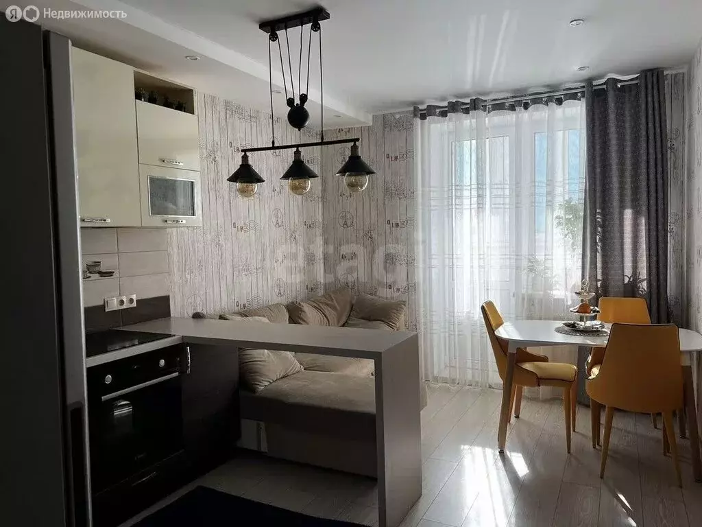 2-комнатная квартира: Самара, бульвар Засамарская Слобода, 5 (65 м) - Фото 1