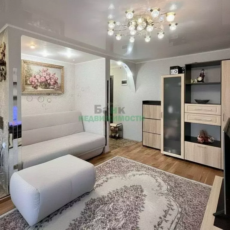 2-к кв. Саратовская область, Балаково Волжская ул., 69 (42.1 м) - Фото 0