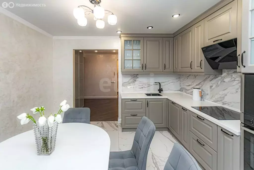 3-комнатная квартира: Бердск, улица Красная Сибирь, 101 (88.8 м) - Фото 2