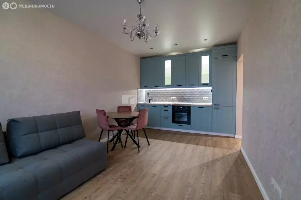 2-комнатная квартира: Барнаул, улица Кутузова, 14А (48 м) - Фото 1