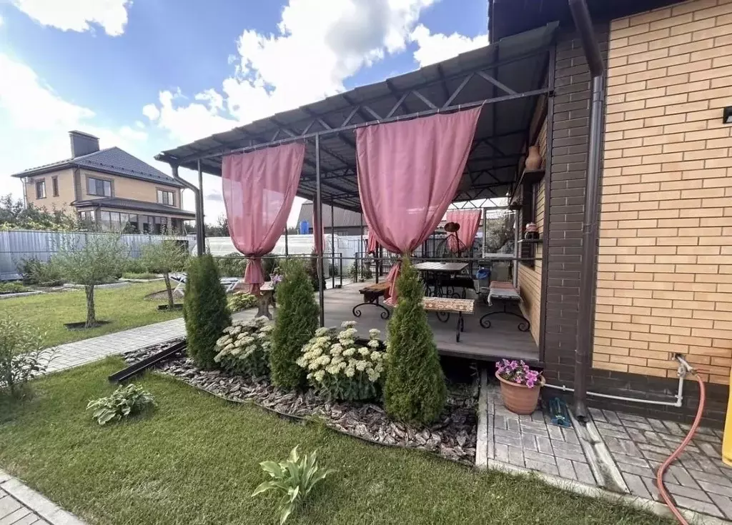 Коттедж в Курская область, Курский район, Рышковский сельсовет, д. ... - Фото 1