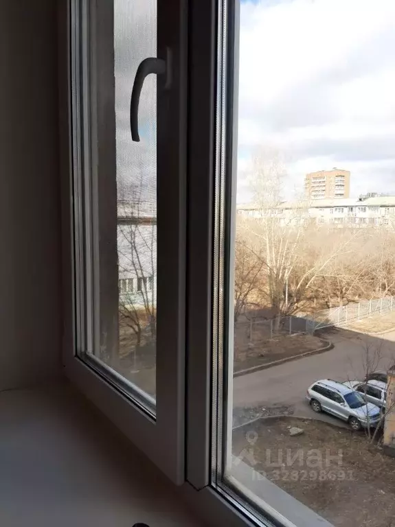 Комната Красноярский край, Красноярск ул. Щорса, 62 (12.1 м) - Фото 2