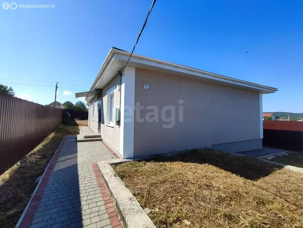 Дом в Трудовское сельское поселение, село Ивановка (115 м) - Фото 1