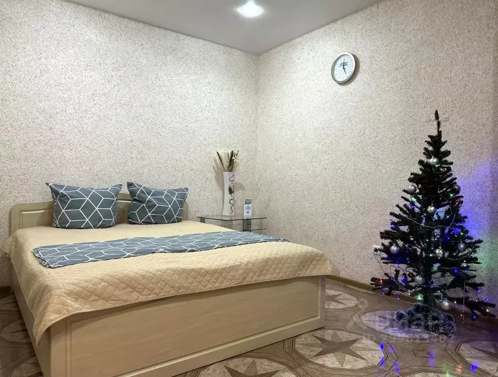1-к кв. Тюменская область, Тюмень Харьковская ул., 68 (40.0 м) - Фото 0