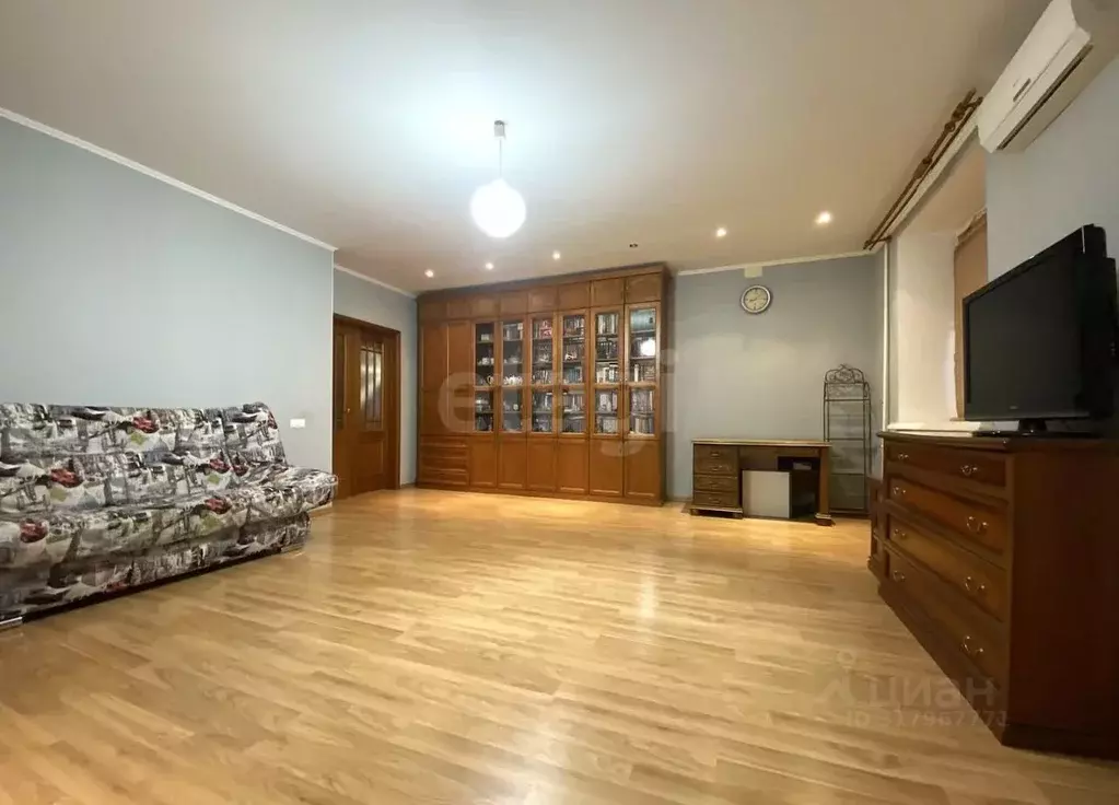 3-к кв. Татарстан, Казань Гвардейская ул., 16б (105.1 м) - Фото 1