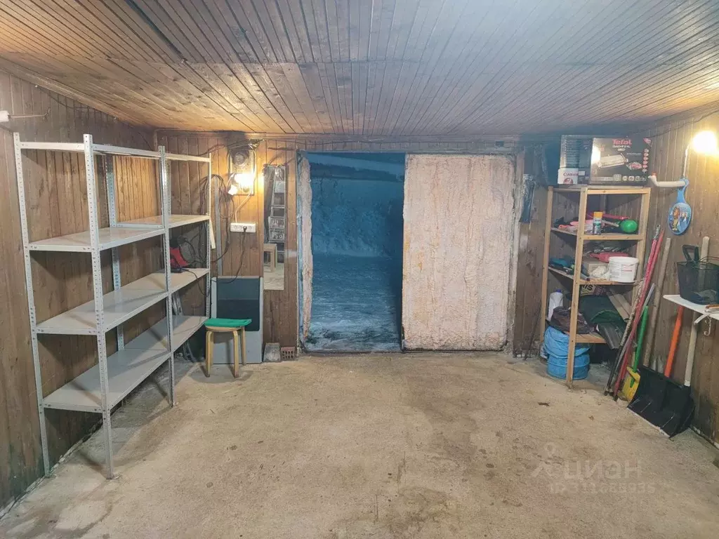 Гараж в Московская область, Красногорск Вокзальная ул., 19а (24 м) - Фото 1