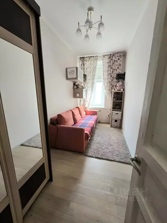 4-к кв. Санкт-Петербург ул. Полозова, 11 (76.5 м) - Фото 0