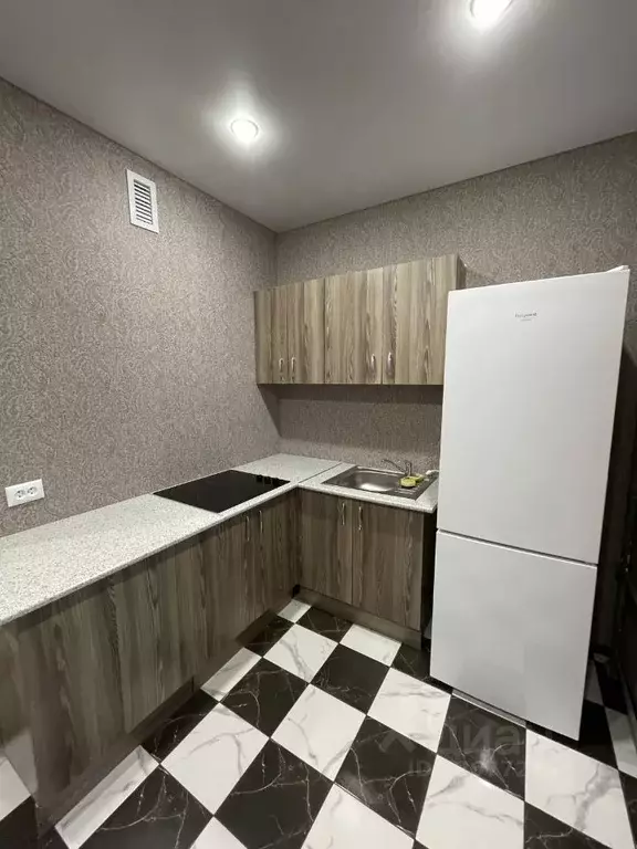 1-к кв. Татарстан, Казань ул. Сабира Ахтямова, 1к1 (40.3 м) - Фото 1