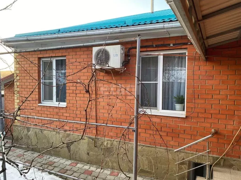 Дом в Ставропольский край, Ставрополь Железнодорожная ул., 131 (80 м) - Фото 2