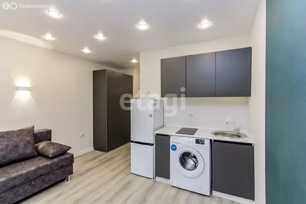 Квартира-студия: Тюмень, улица Газовиков, 20 (17.6 м) - Фото 2