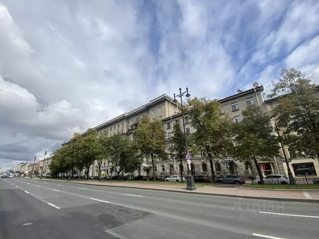 Торговая площадь в Санкт-Петербург Московский просп., 172 (67 м) - Фото 0