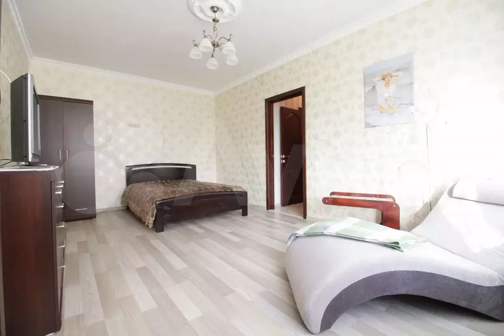 1-к. квартира, 45 м, 5/9 эт. - Фото 1