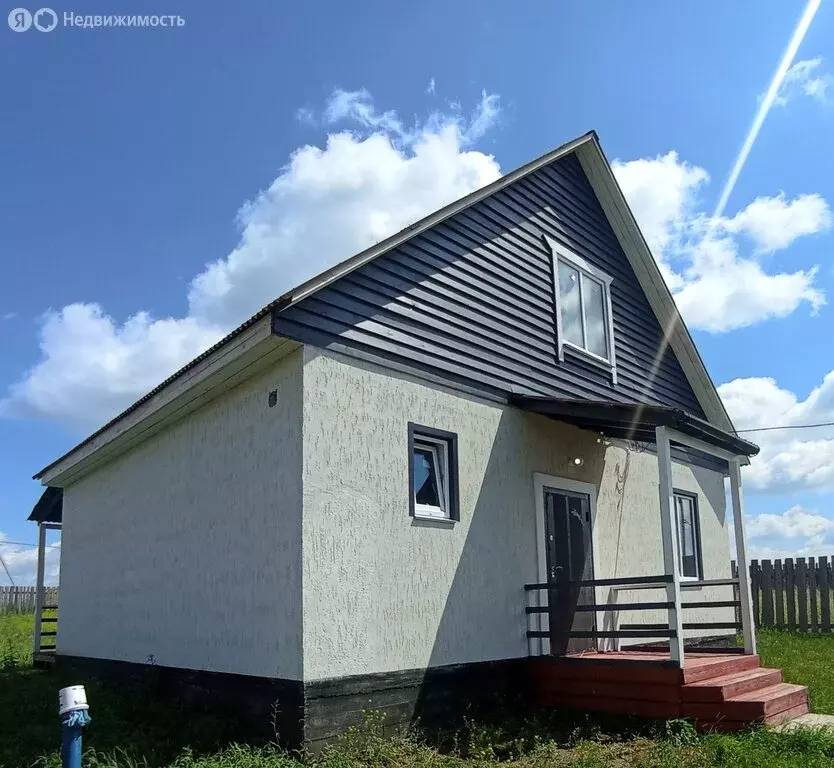 Дом в Урик, улица Фёдора Тютчева (140 м) - Фото 1
