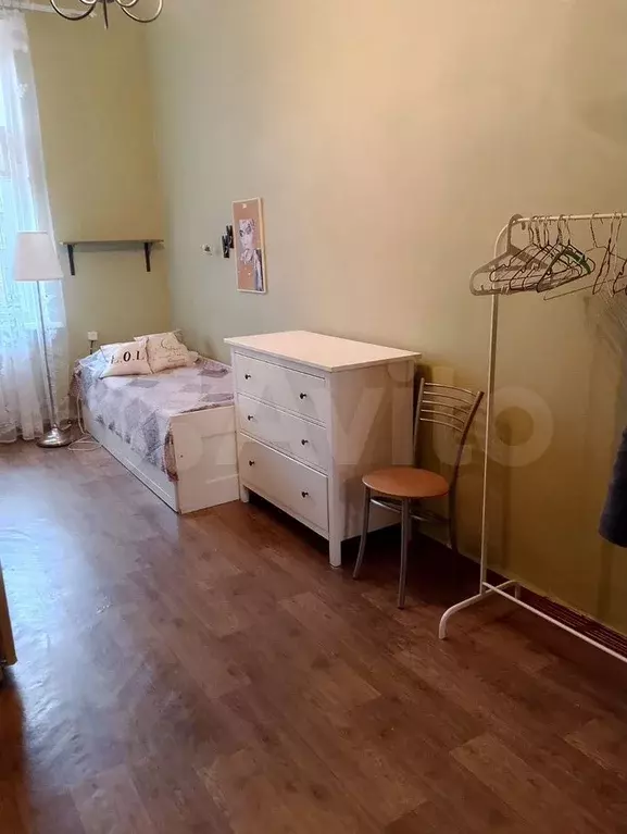 Комната 16 м в 8-к., 5/6 эт. - Фото 1