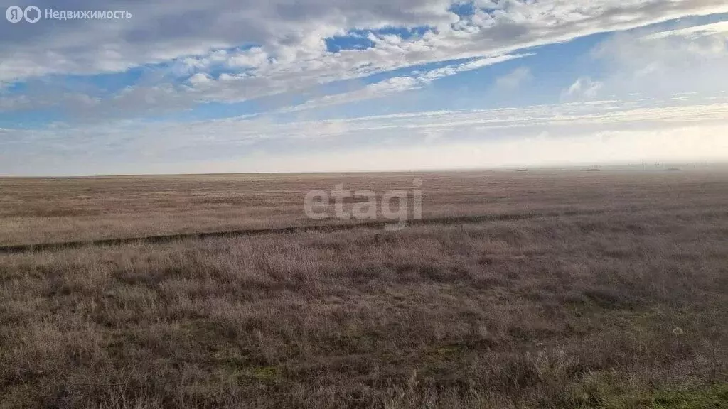 Участок в село Молочное, улица Гагарина (6 м) - Фото 1