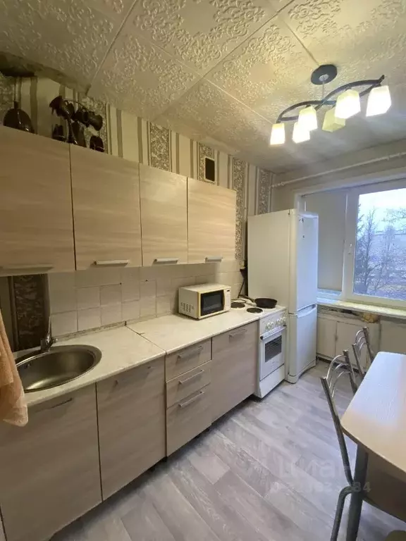 2-к кв. Кемеровская область, Кемерово просп. Ленина, 120 (48.0 м) - Фото 2