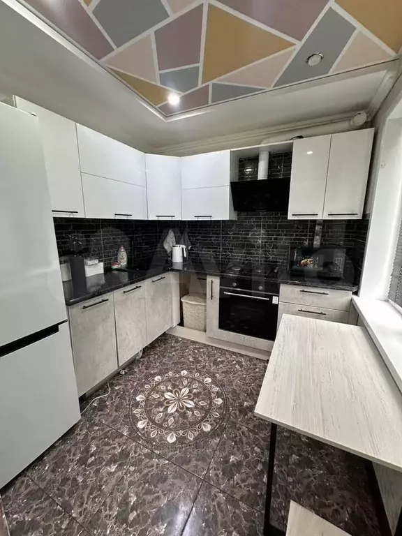 2-к. квартира, 45 м, 1/5 эт. - Фото 0