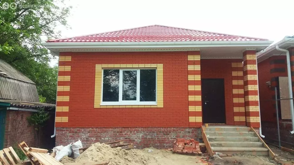 Дом в Ростов-на-Дону, Особенная улица (90 м) - Фото 2