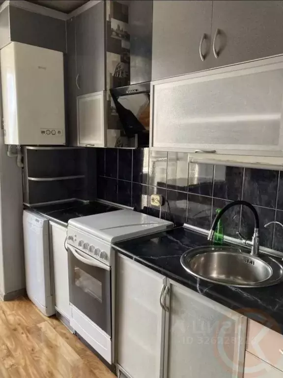 3-к кв. Крым, Евпатория ул. Интернациональная, 129 (78.6 м) - Фото 1