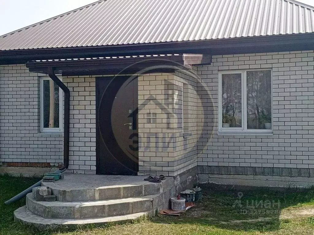 Дом в Белгородская область, Старооскольский городской округ, с. Озерки ... - Фото 2