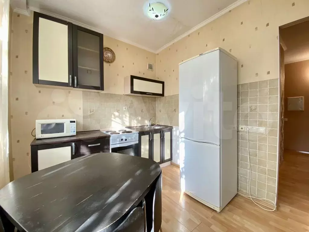 1-к. квартира, 41 м, 1/3 эт. - Фото 1