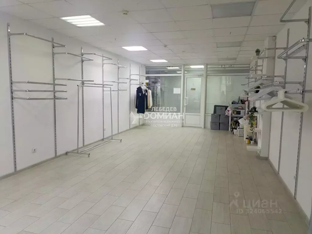 Помещение свободного назначения в Ростовская область, Новочеркасск ул. ... - Фото 1