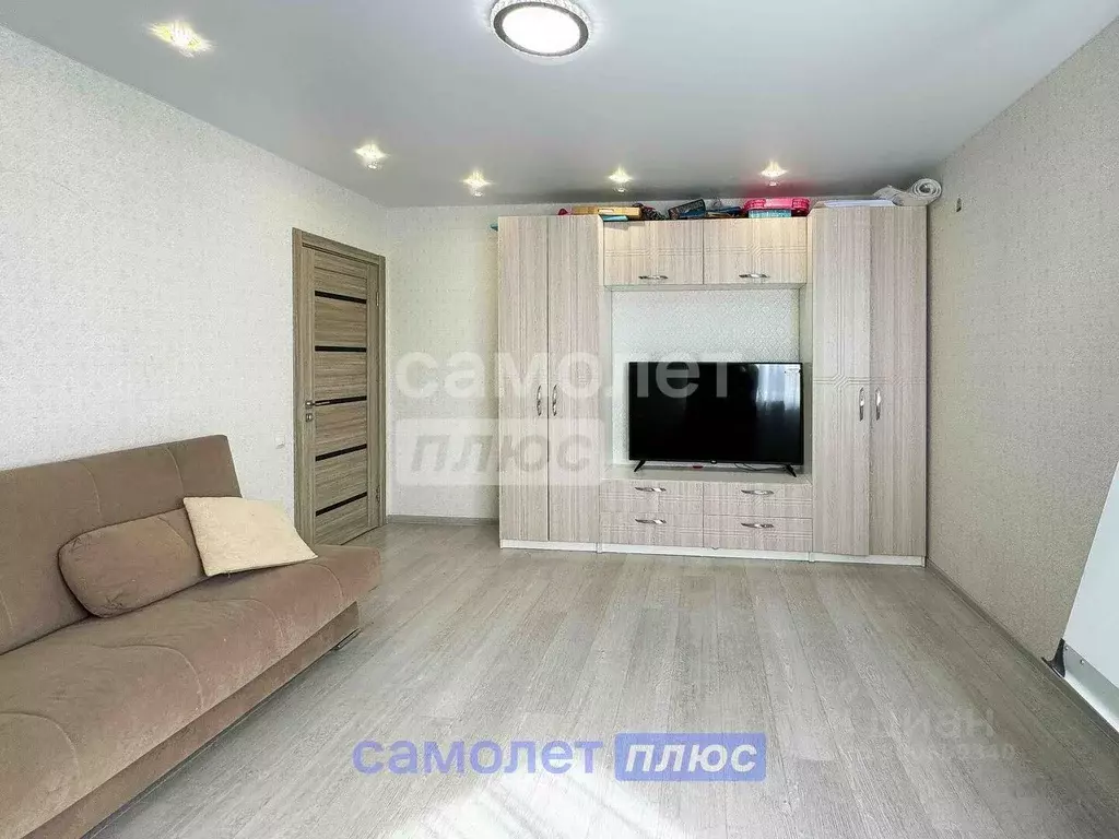 2-к кв. Чувашия, Чебоксары ул. Энергетиков, 19 (52.7 м) - Фото 1