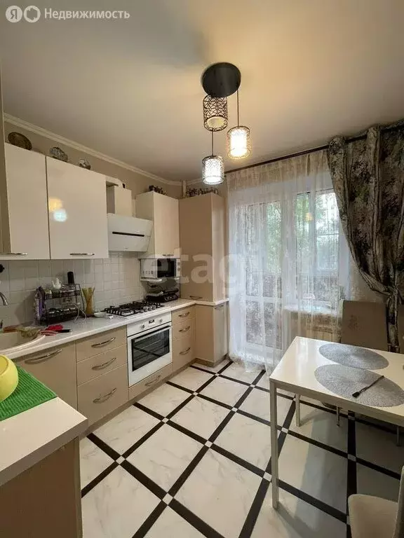 2-комнатная квартира: Белгород, Гостенская улица, 10 (59 м) - Фото 1