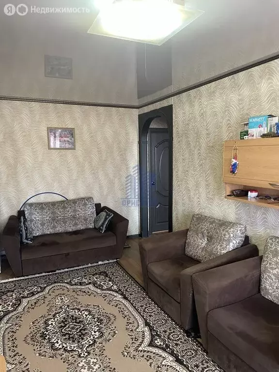 3-комнатная квартира: Чебоксары, улица Энтузиастов, 11 (59 м) - Фото 1