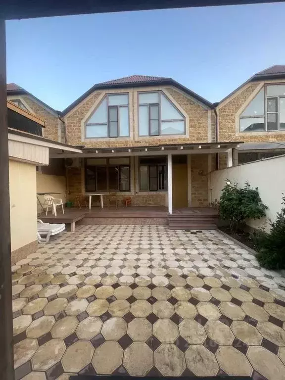 Дом в Дагестан, Махачкала Караман-7 мкр, ул. Шейхмагомедова, 9 (200 м) - Фото 1