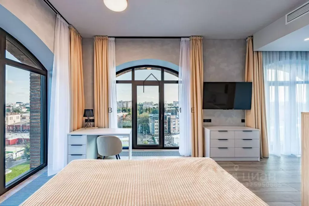 Студия Санкт-Петербург наб. Макарова, 58 (31.6 м) - Фото 1