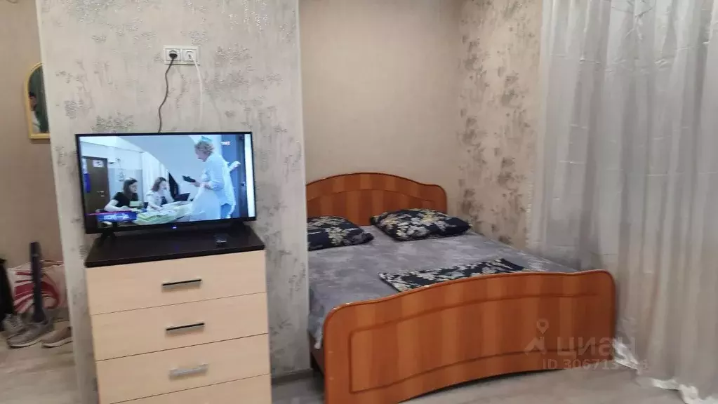 Студия Ханты-Мансийский АО, Радужный 5-й мкр, 13 (29.9 м) - Фото 1