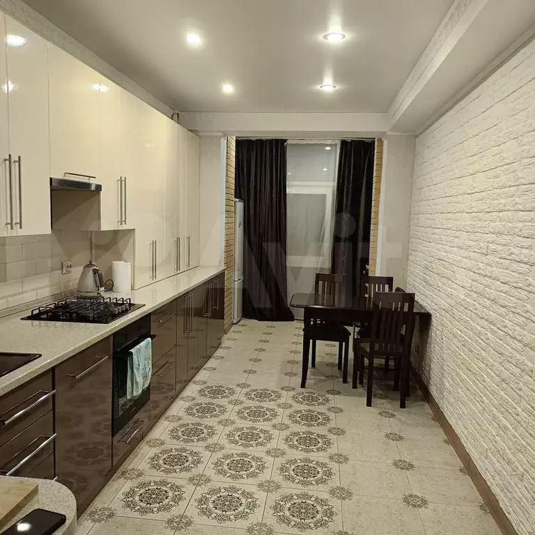 1-к. квартира, 50 м, 6/7 эт. - Фото 0