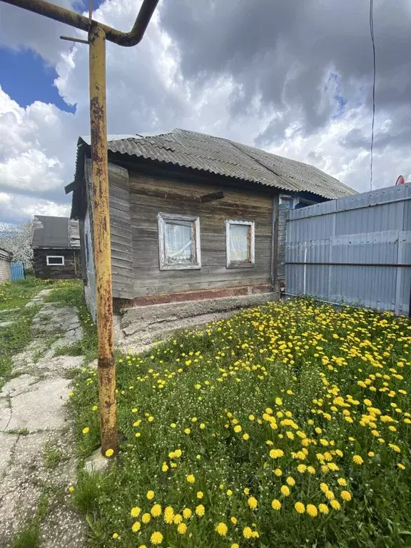Дом в Самарская область, Безенчук пгт ул. Вокзальная (20 м) - Фото 1