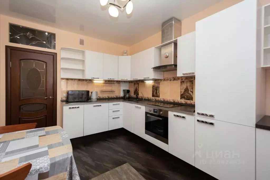 3-к кв. Иркутская область, Иркутск Юбилейный мкр, 120 (79.6 м) - Фото 0