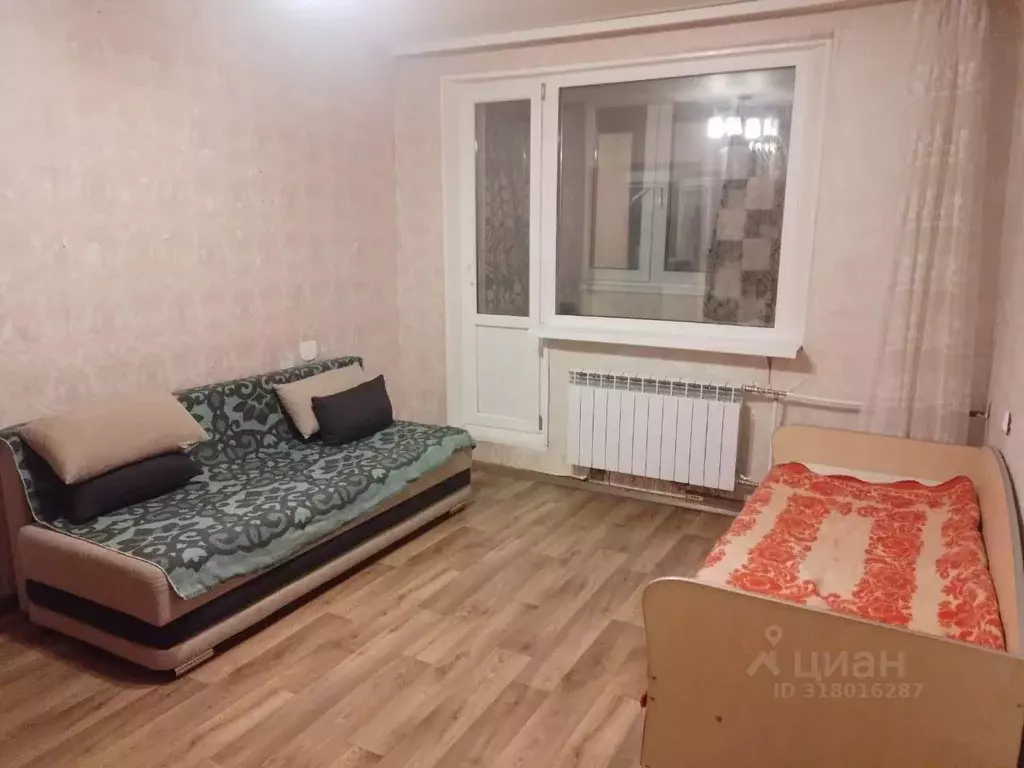 1-к кв. Ханты-Мансийский АО, Нефтеюганск 8а мкр, 22 (30.0 м) - Фото 1