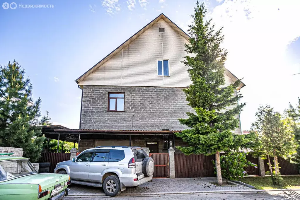 Дом в Бердск, улица Рогачёва (505.7 м) - Фото 1