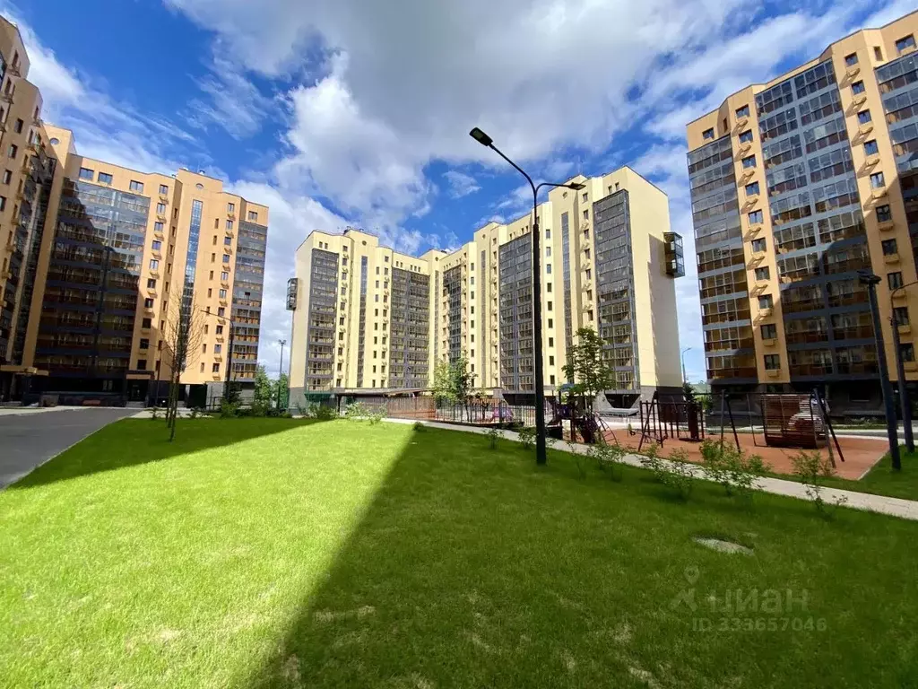 3-к кв. Москва пос. Воскресенское, 41к1 (106.1 м) - Фото 1