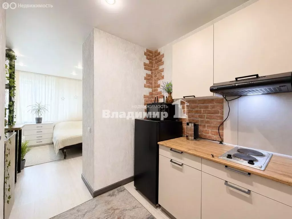 1к в 4-комнатной квартире (18.4 м) - Фото 1