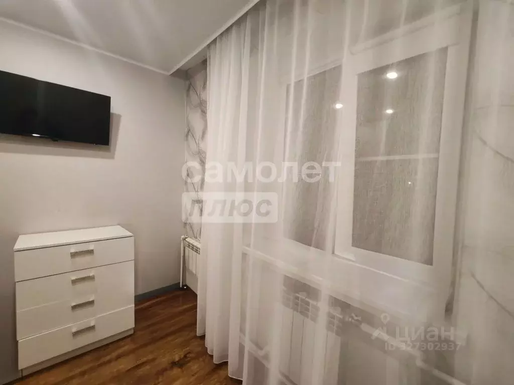 1-к кв. Белгородская область, Старый Оскол Интернациональный мкр, 29 ... - Фото 2