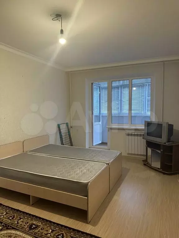 1-к. квартира, 40м, 2/9эт. - Фото 0