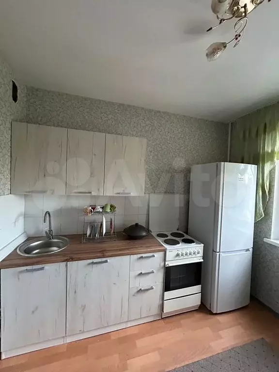 1-к. квартира, 42 м, 3/10 эт. - Фото 1