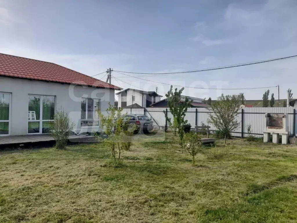 Дом в Севастополь с. Осипенко, ул. Красноярская, 23 (100 м) - Фото 0