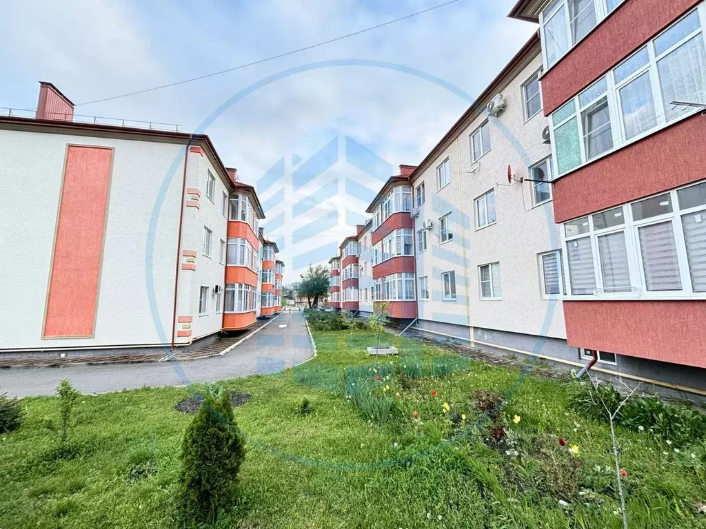 2-к кв. Ставропольский край, Ессентуки Мельничный пер., 20Ак5 (63.6 м) - Фото 0