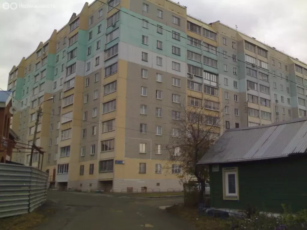 2-комнатная квартира: Челябинск, Омская улица, 12 (65 м) - Фото 1