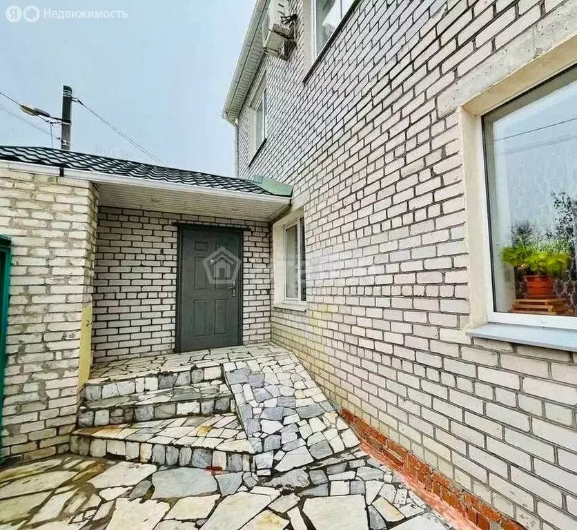 Дом в Волгоград, улица Генерала Гурьева, 20 (260.5 м) - Фото 2